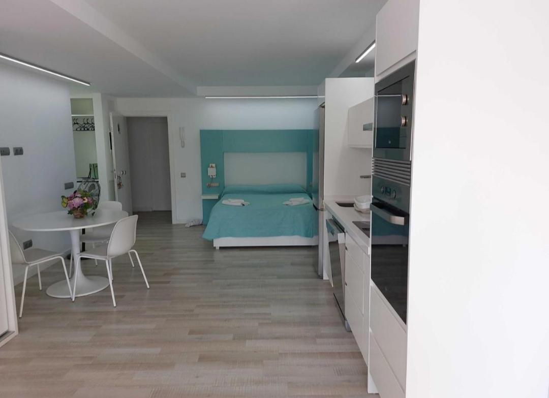 דירות San Bartolomé Apartamento Nuevo En Playa Del Aguila Maspalomas מראה חיצוני תמונה